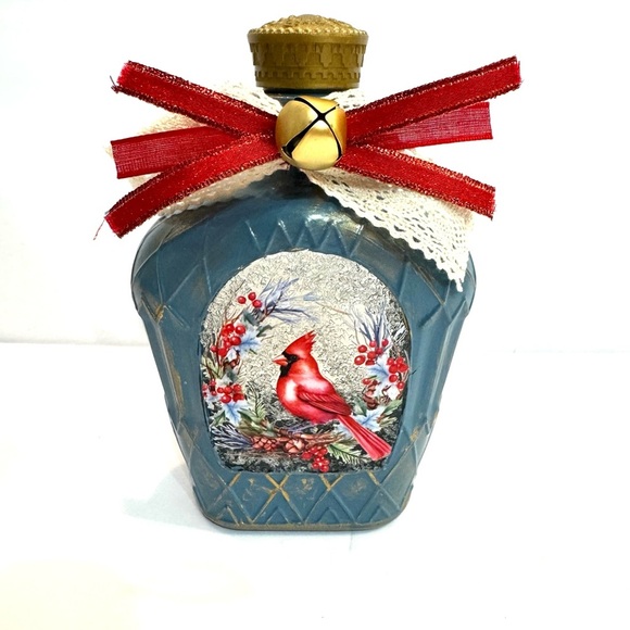 New OOAK Blue Cardinal Decorative Glass Bottle - Picture 2 of 4